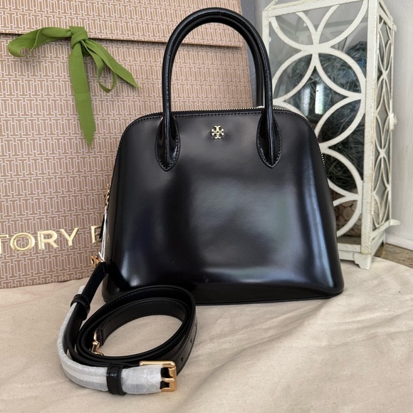 New Tory Burch EMERSON PATENT LARGE DOME SATCHE in black - Picture 1 of 8